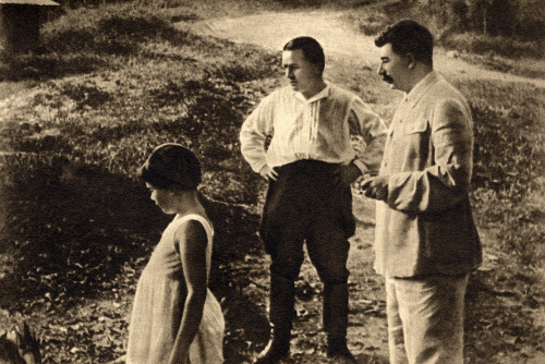 Sergey Kirov ve Joseph Stalin Sergey Kirov ve Joseph Stalin