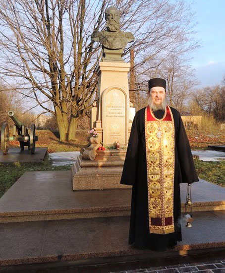 Mihail Romanov’un Büstü Mihail Romanov’un Büstü